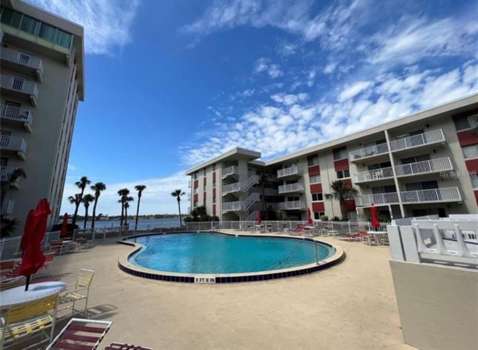 В аренду: $1,495 (2 спален, 1 ванн, 965 Квадратных фут)