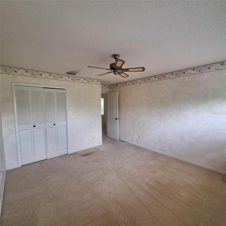 На продажу: $329,000 (3 спален, 2 ванн, 2012 Квадратных фут)