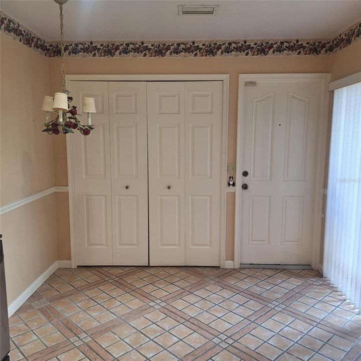 На продажу: $329,000 (3 спален, 2 ванн, 2012 Квадратных фут)