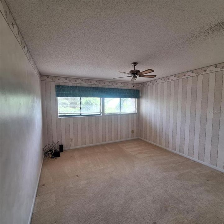 На продажу: $329,000 (3 спален, 2 ванн, 2012 Квадратных фут)