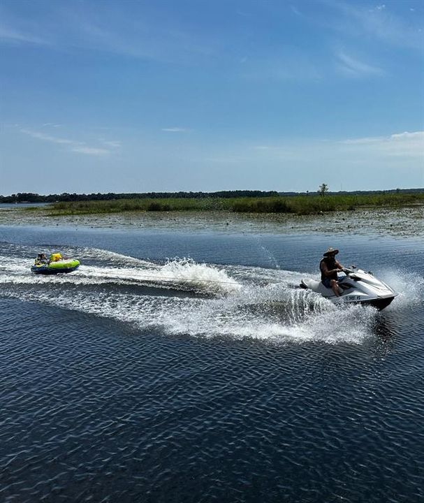 待售: $49,900 (3.13 acres)