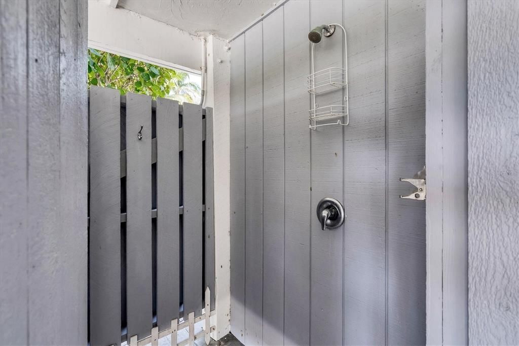 出租: $5,345 (2 贝兹, 2 浴室, 1540 平方英尺)