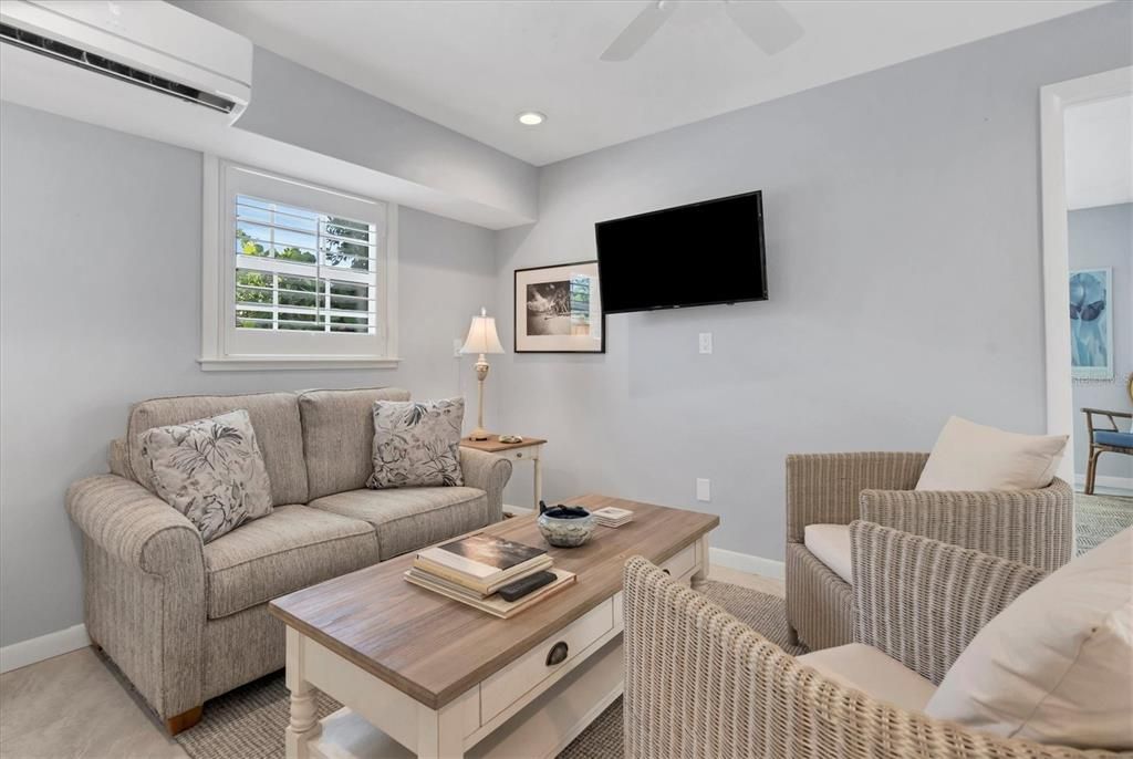 出租: $5,345 (2 贝兹, 2 浴室, 1540 平方英尺)