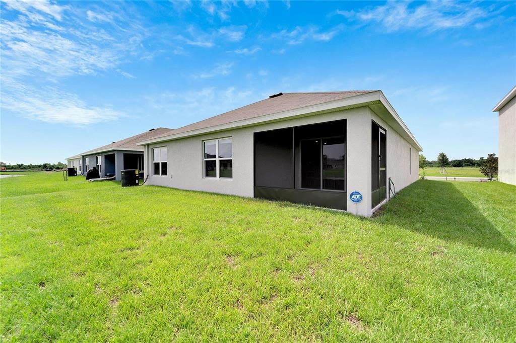 Active With Contract: $2,500 (4 beds, 2 baths, 1828 Square Feet)