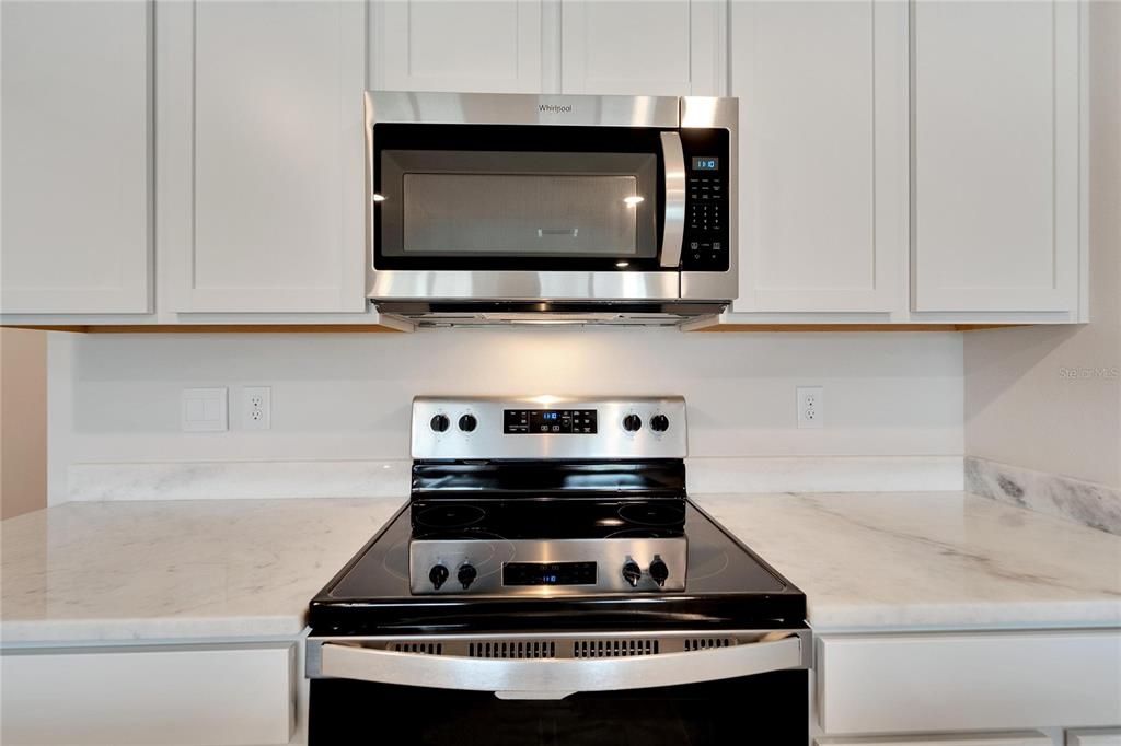 Active With Contract: $2,500 (4 beds, 2 baths, 1828 Square Feet)