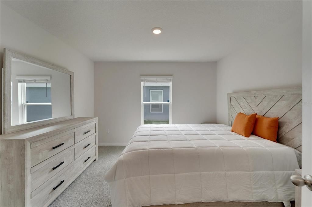 Active With Contract: $2,500 (4 beds, 2 baths, 1828 Square Feet)