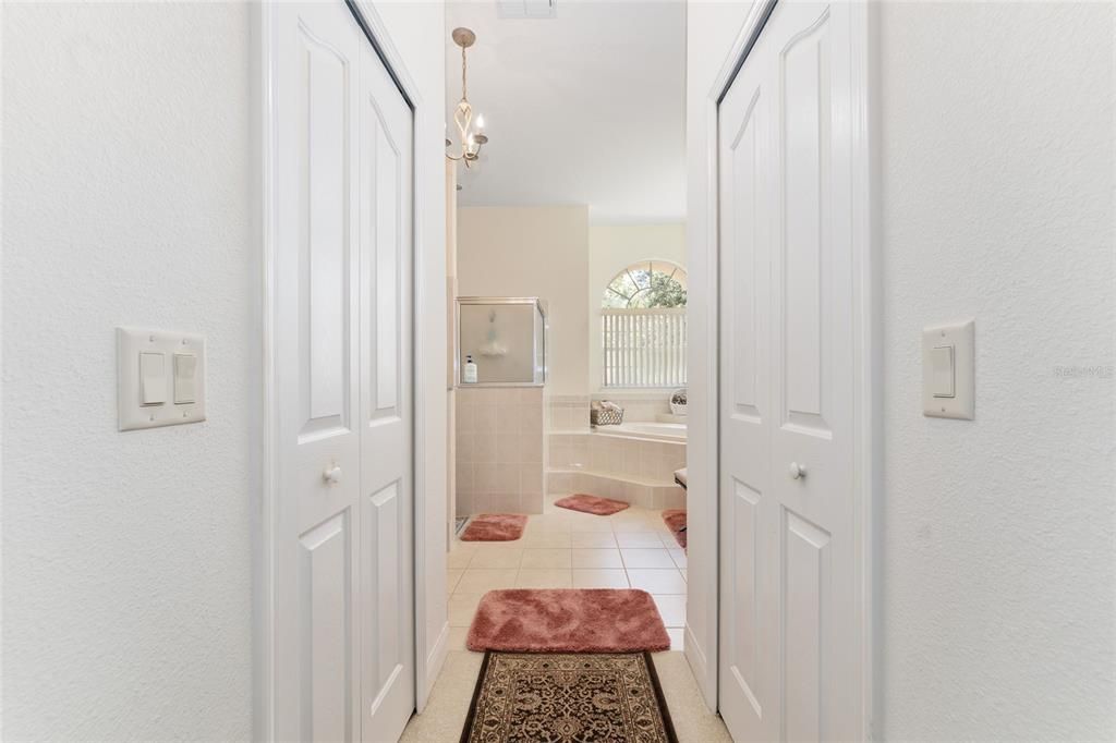 待售: $469,999 (4 贝兹, 3 浴室, 2505 平方英尺)