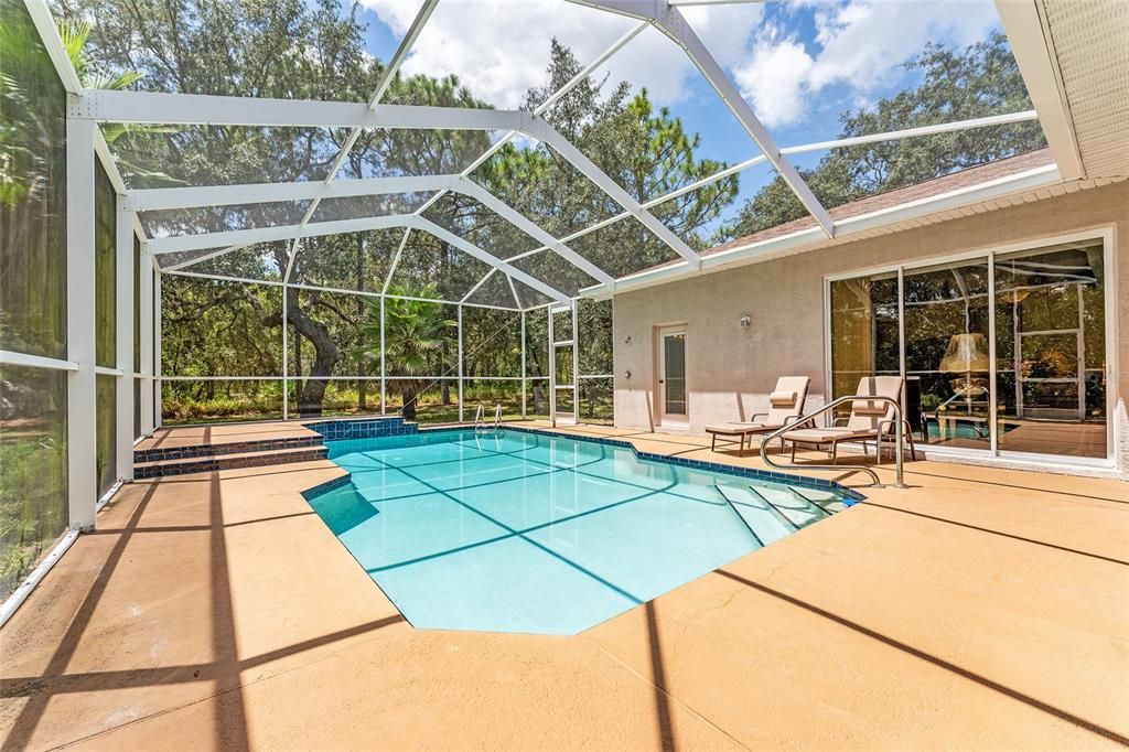 待售: $469,999 (4 贝兹, 3 浴室, 2505 平方英尺)