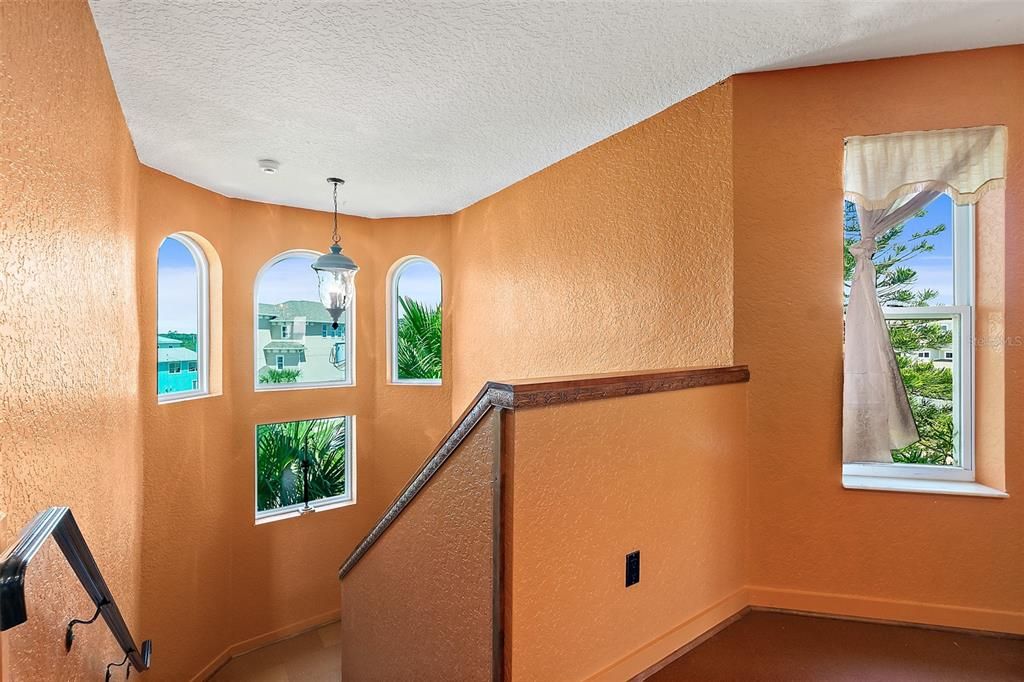 For Sale: $1,490,000 (5 beds, 5 baths, 3639 Square Feet)