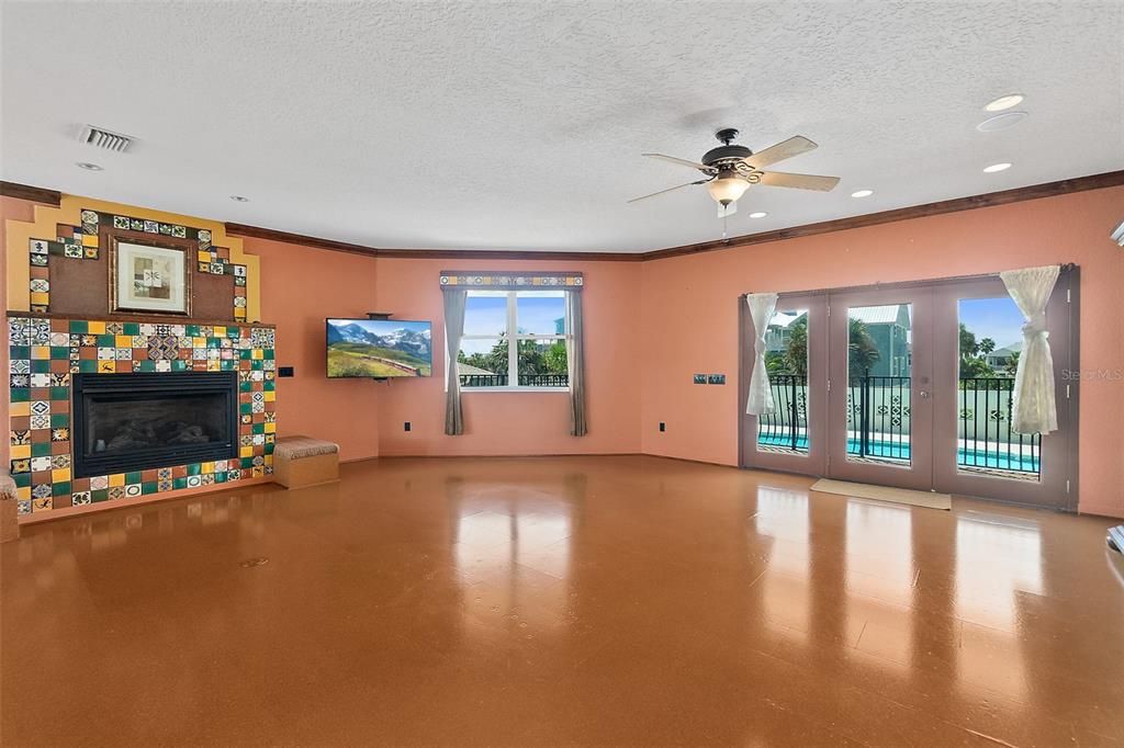 For Sale: $1,490,000 (5 beds, 5 baths, 3639 Square Feet)