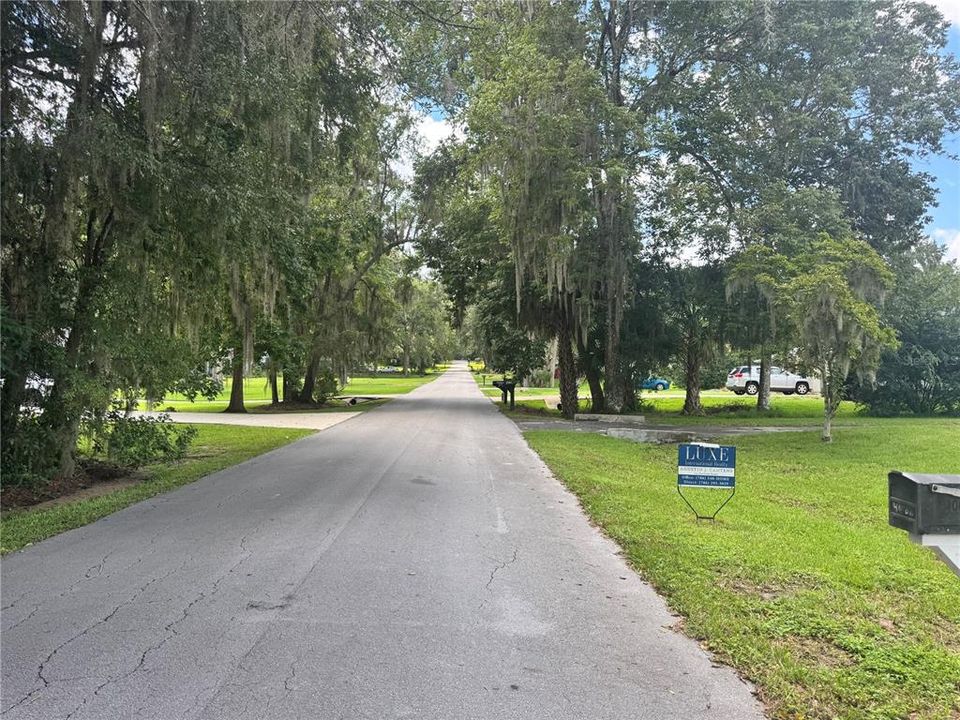 合同活跃: $249,900 (3 贝兹, 2 浴室, 1983 平方英尺)