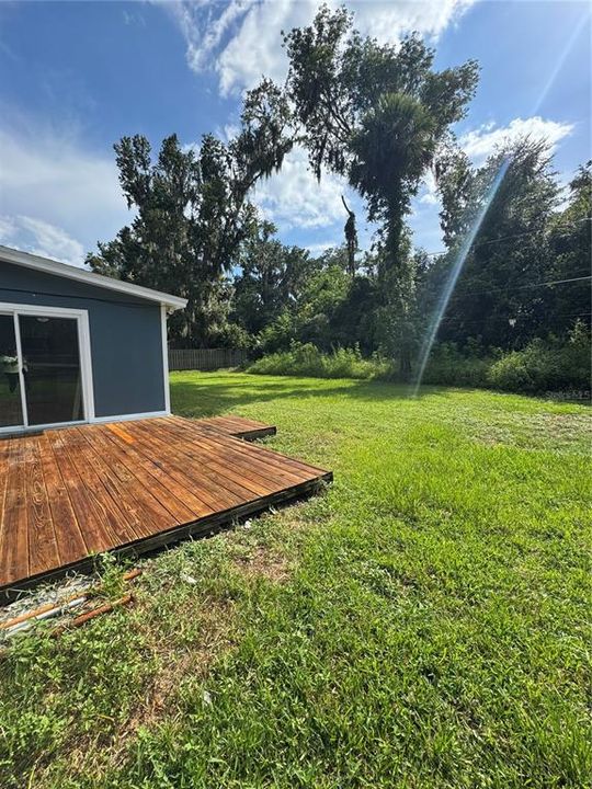 合同活跃: $249,900 (3 贝兹, 2 浴室, 1983 平方英尺)