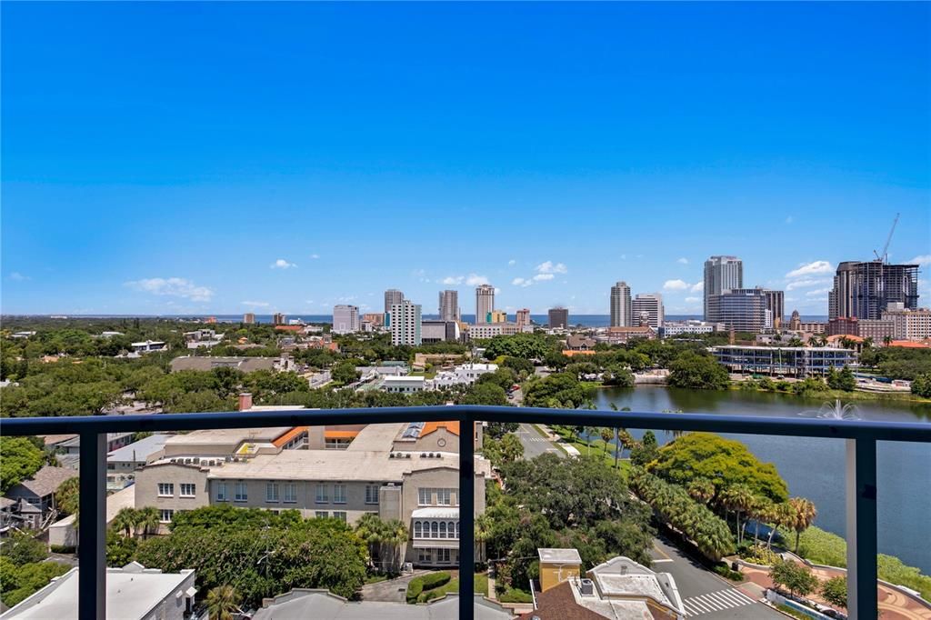 Activo con contrato: $1,295,000 (2 camas, 2 baños, 1753 Pies cuadrados)