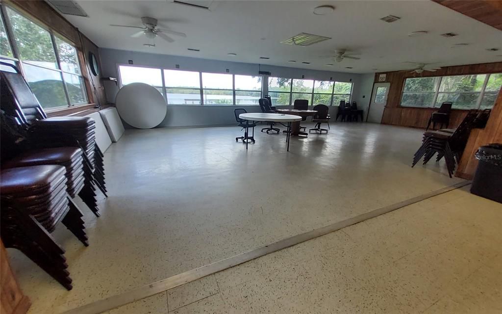 待售: $40,000 (0.22 acres)