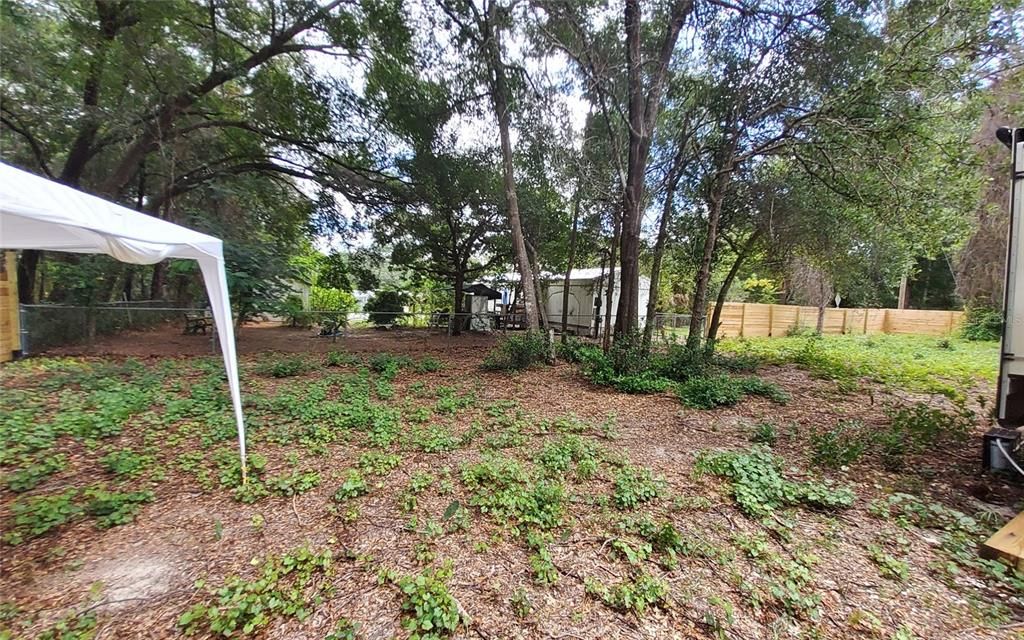 待售: $40,000 (0.22 acres)