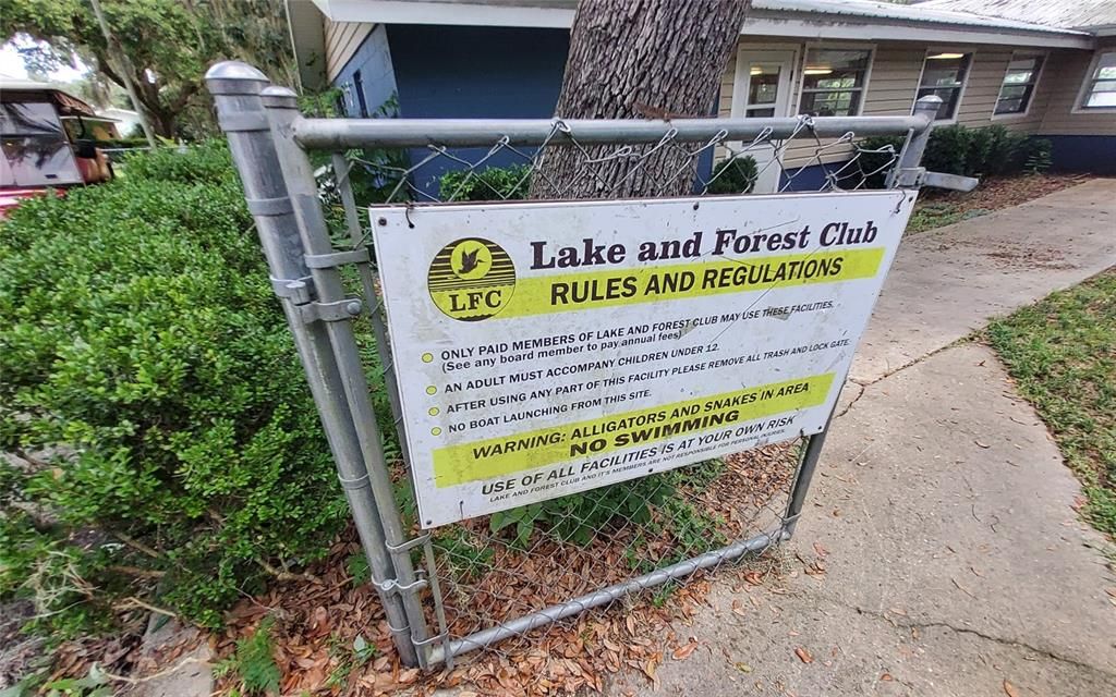 待售: $40,000 (0.22 acres)