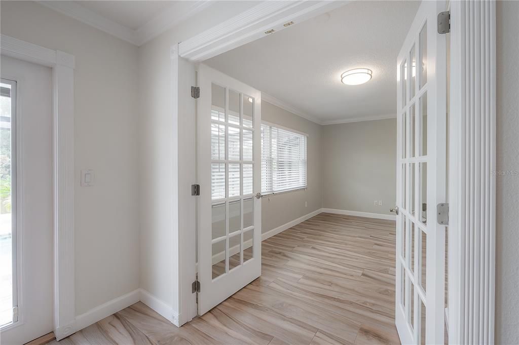 На продажу: $599,999 (3 спален, 2 ванн, 1998 Квадратных фут)