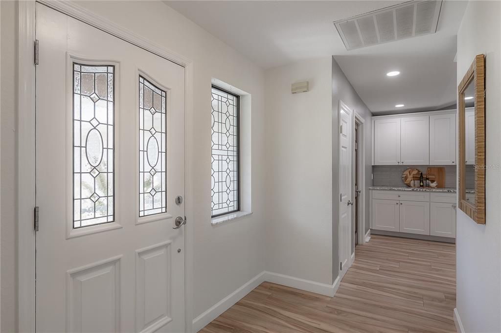 На продажу: $599,999 (3 спален, 2 ванн, 1998 Квадратных фут)