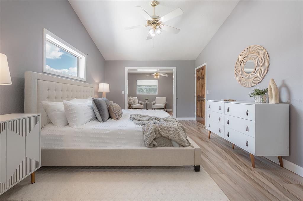 На продажу: $599,999 (3 спален, 2 ванн, 1998 Квадратных фут)