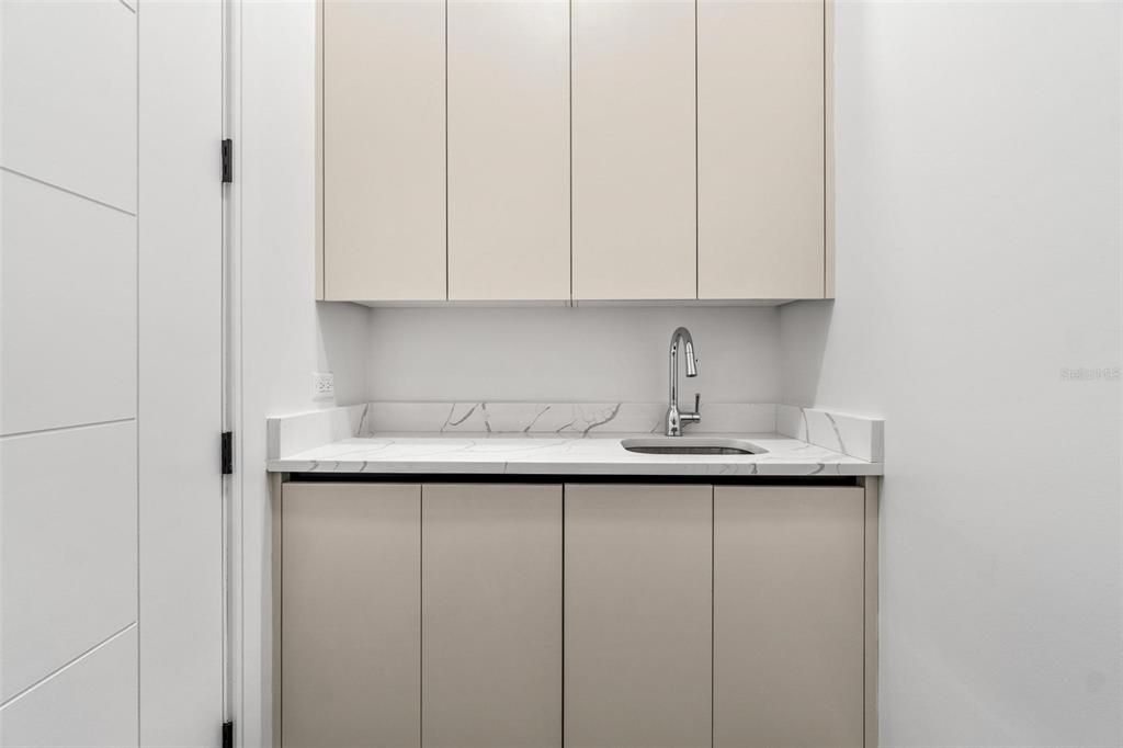 待售: $1,199,000 (4 贝兹, 3 浴室, 3000 平方英尺)