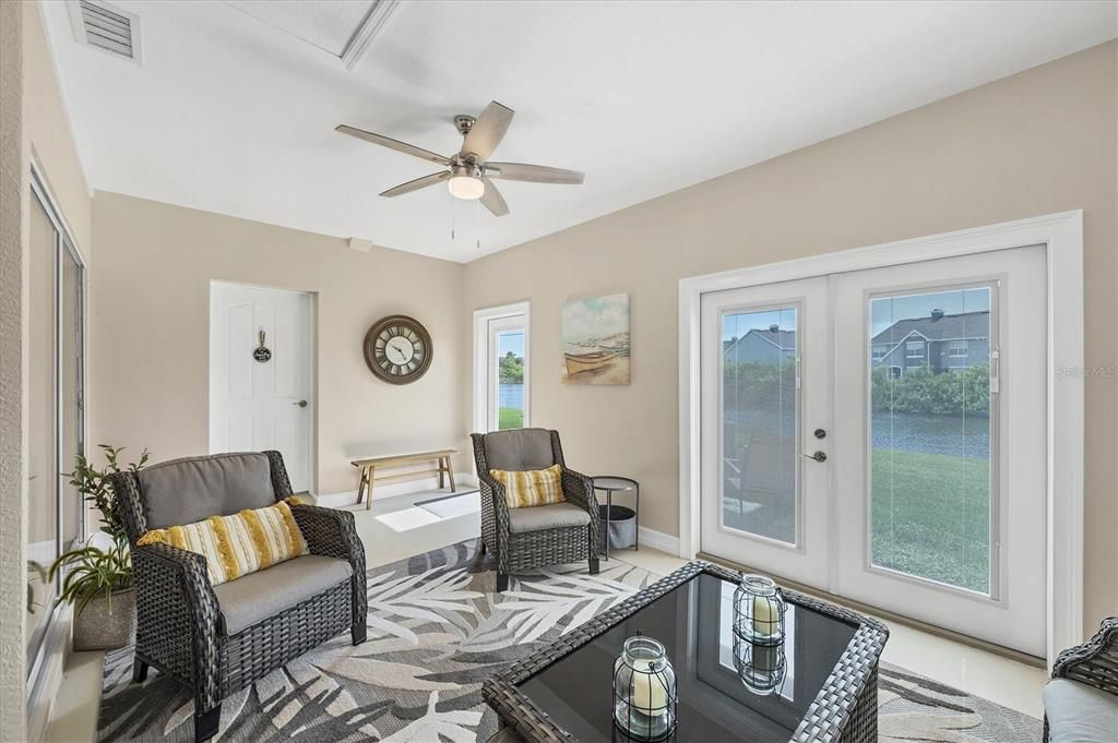 For Sale: $270,000 (2 beds, 2 baths, 1188 Square Feet)