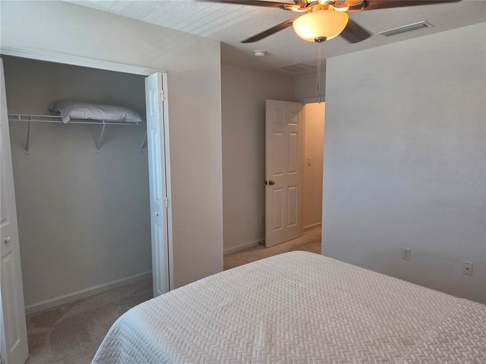 En Venta: $329,500 (3 camas, 2 baños, 1470 Pies cuadrados)