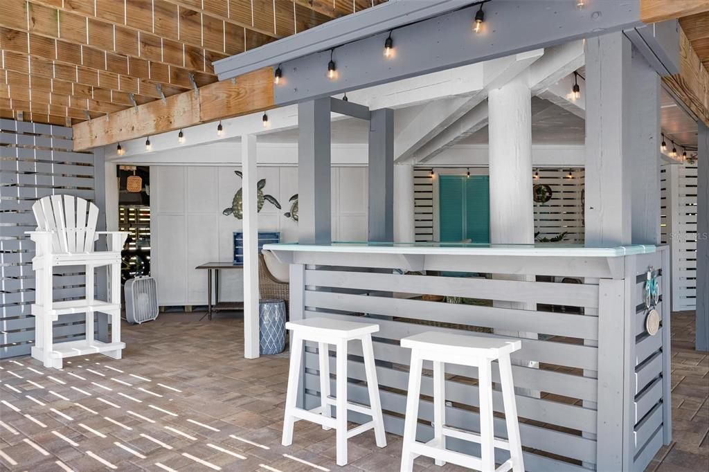 For Sale: $1,550,000 (3 beds, 3 baths, 2374 Square Feet)