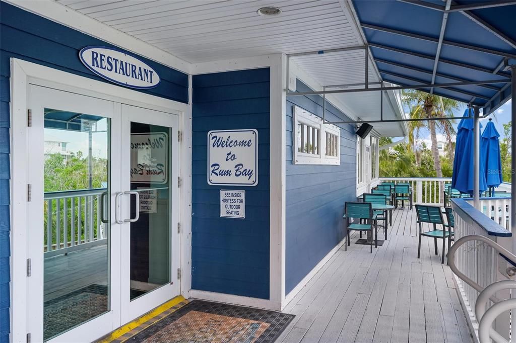 For Sale: $1,550,000 (3 beds, 3 baths, 2374 Square Feet)