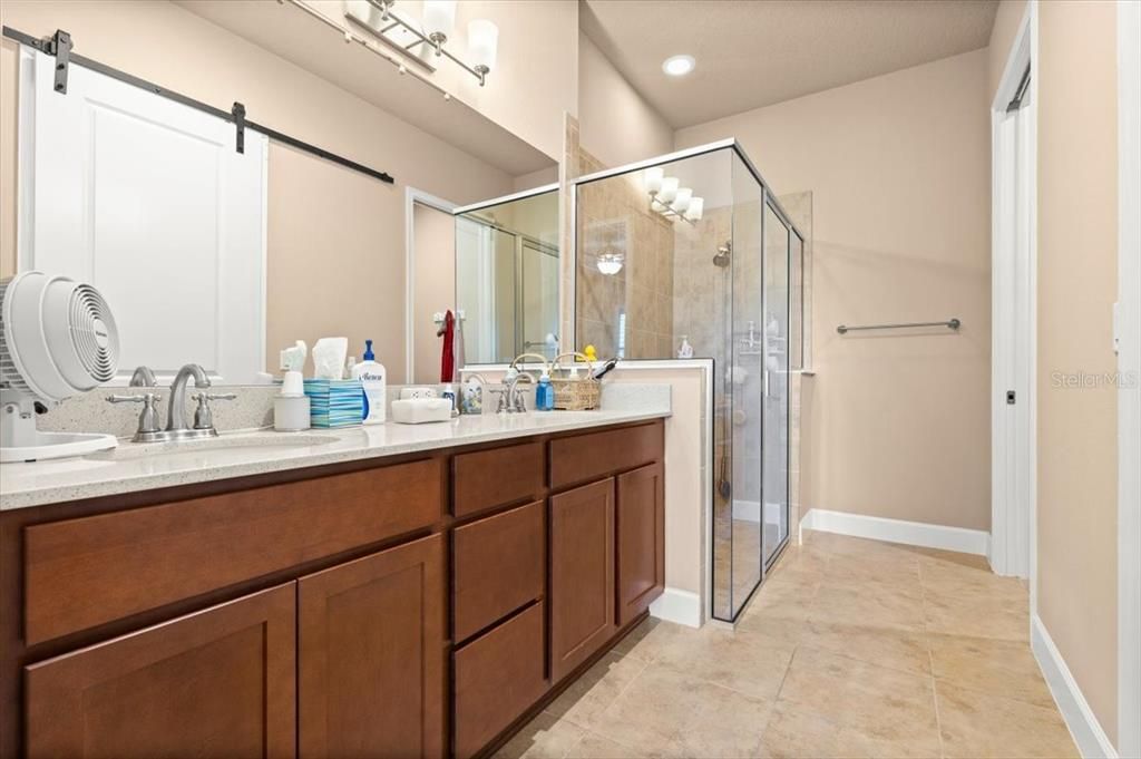 Active With Contract: $350,900 (2 beds, 2 baths, 1510 Square Feet)