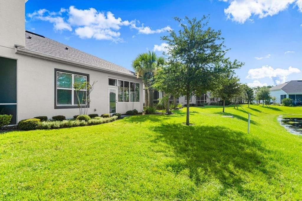 Active With Contract: $350,900 (2 beds, 2 baths, 1510 Square Feet)