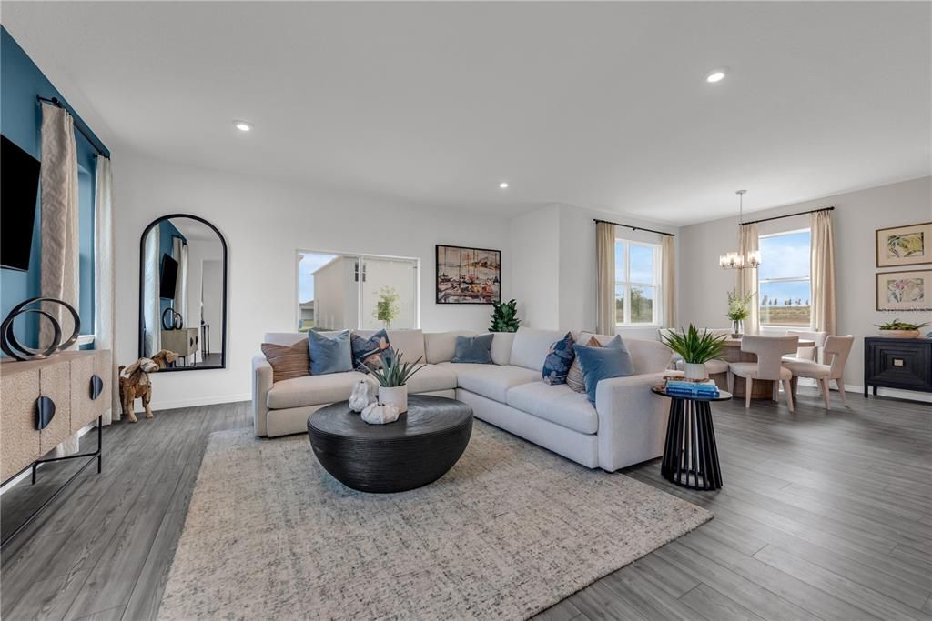 For Sale: $349,040 (4 beds, 2 baths, 2160 Square Feet)