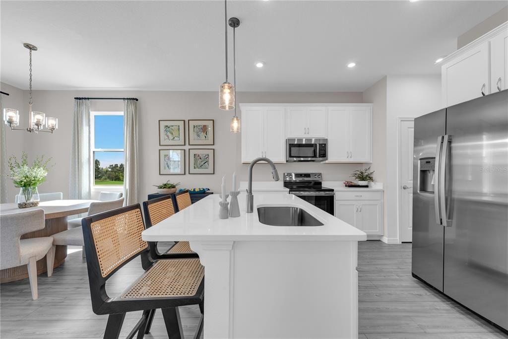 For Sale: $349,040 (4 beds, 2 baths, 2160 Square Feet)