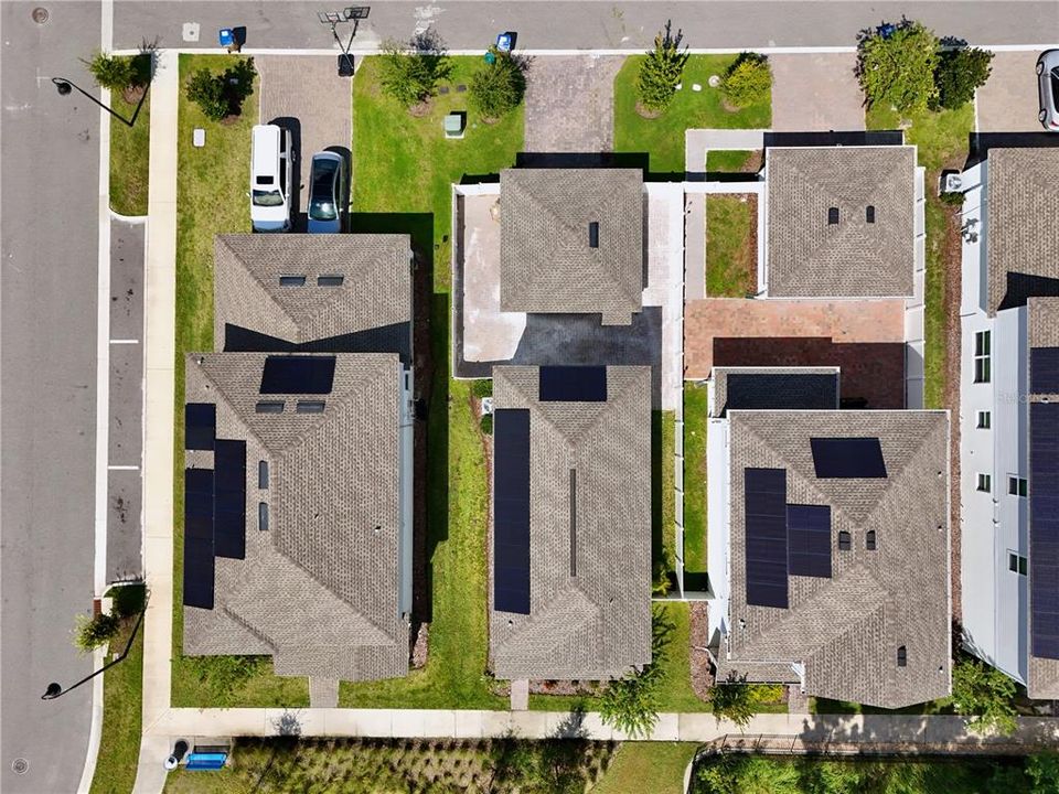 Active With Contract: $385,000 (3 beds, 2 baths, 1792 Square Feet)