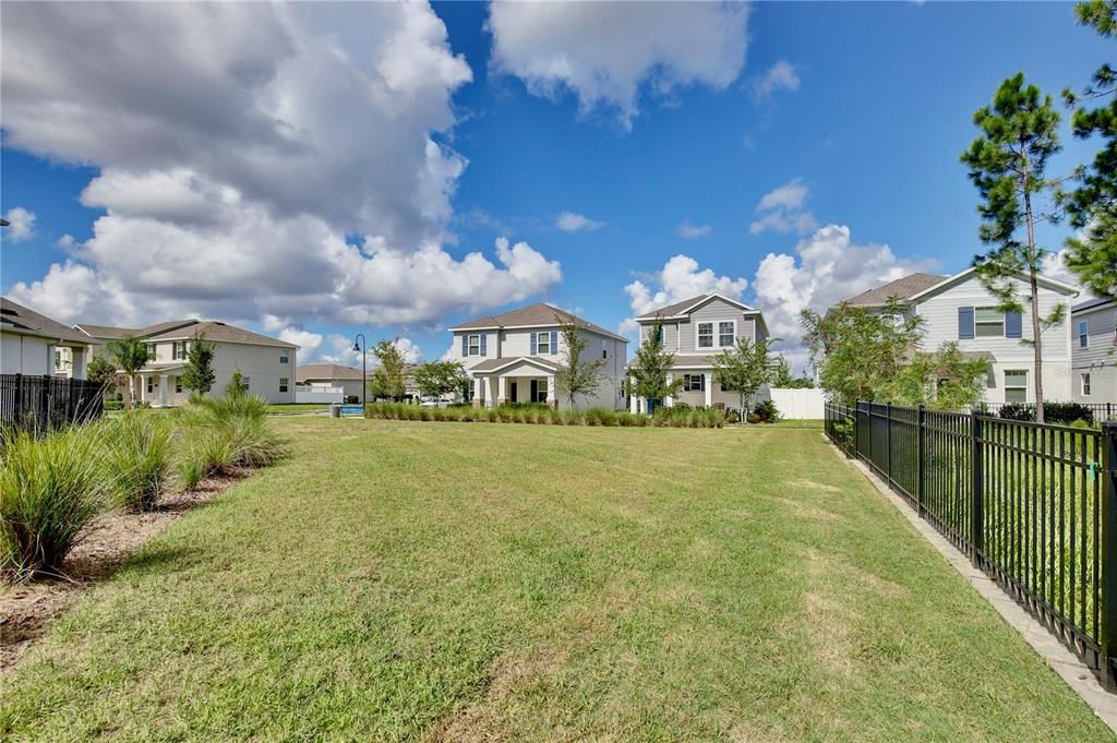 Active With Contract: $385,000 (3 beds, 2 baths, 1792 Square Feet)