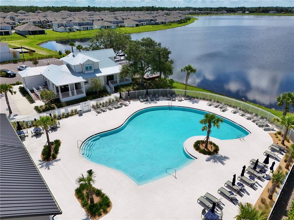 Active With Contract: $385,000 (3 beds, 2 baths, 1792 Square Feet)