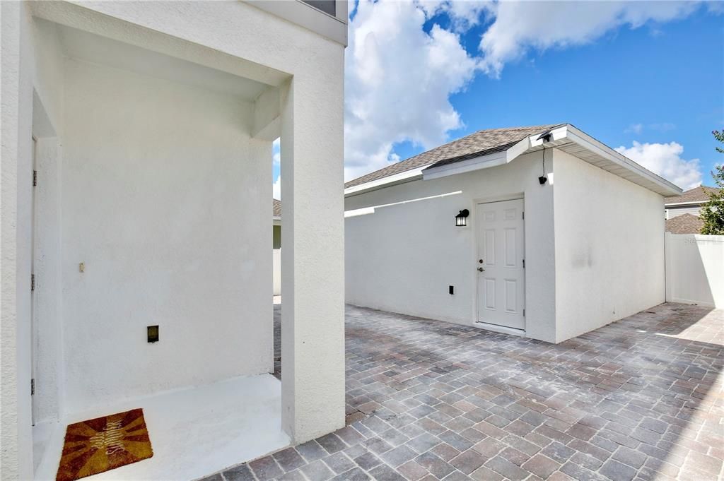 Active With Contract: $385,000 (3 beds, 2 baths, 1792 Square Feet)