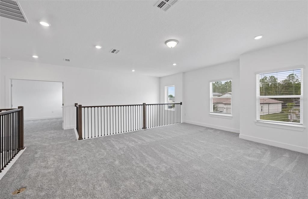 En Venta: $749,240 (5 camas, 4 baños, 4083 Pies cuadrados)