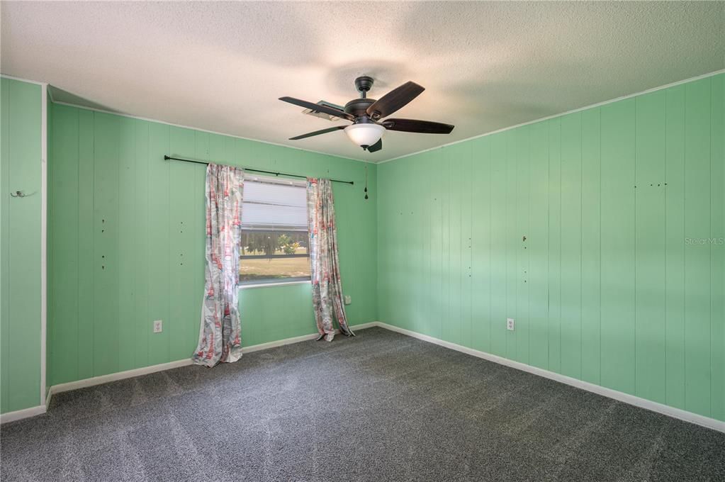 На продажу: $325,000 (3 спален, 2 ванн, 2536 Квадратных фут)