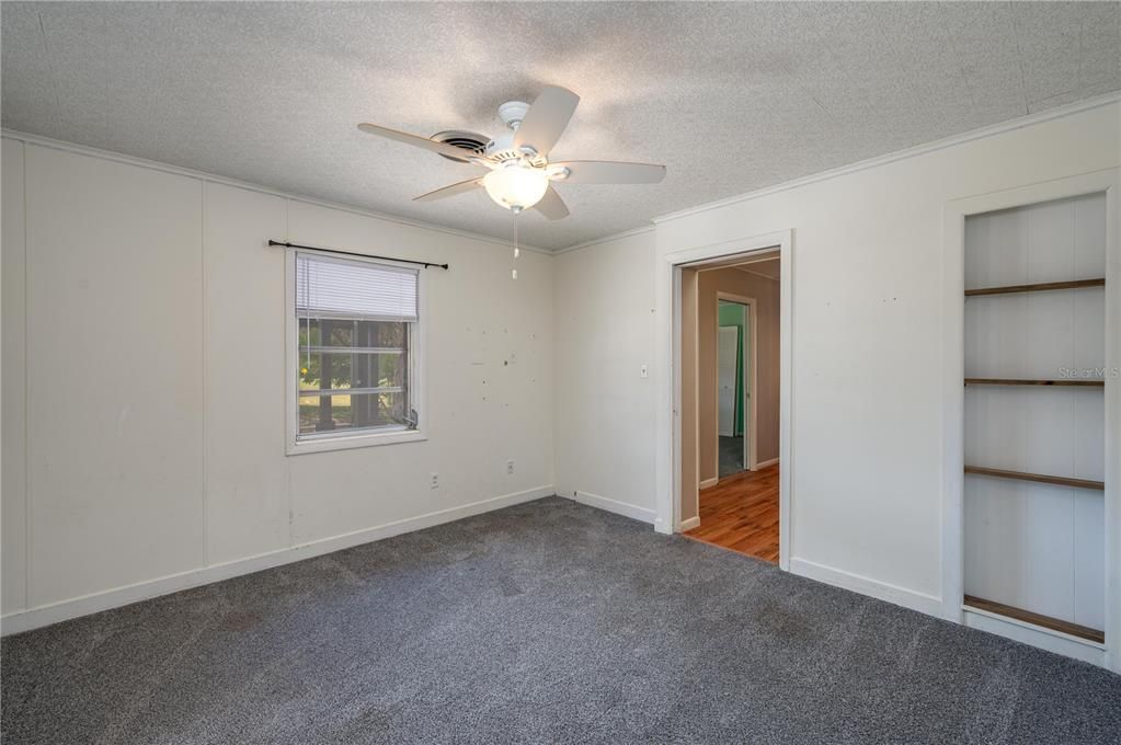 На продажу: $325,000 (3 спален, 2 ванн, 2536 Квадратных фут)