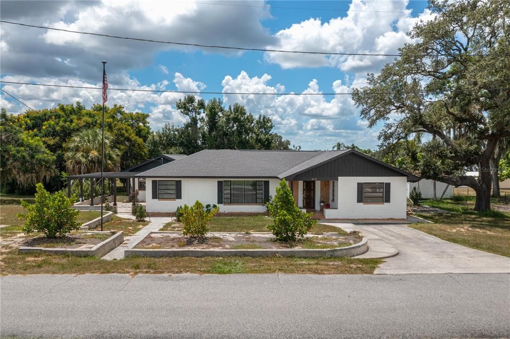 На продажу: $325,000 (3 спален, 2 ванн, 2536 Квадратных фут)