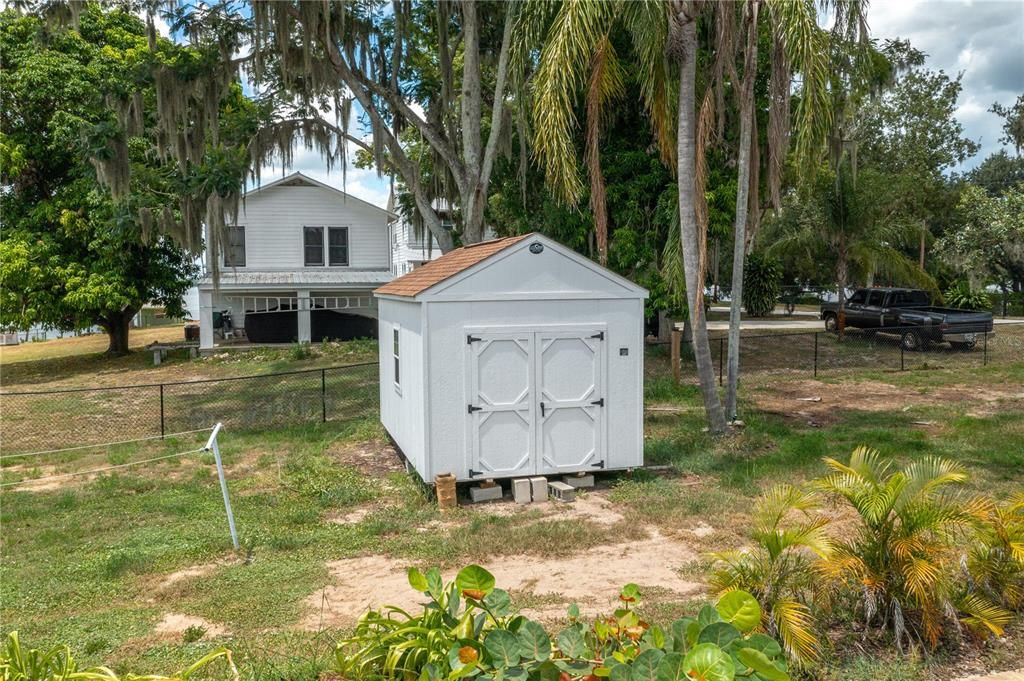 На продажу: $325,000 (3 спален, 2 ванн, 2536 Квадратных фут)