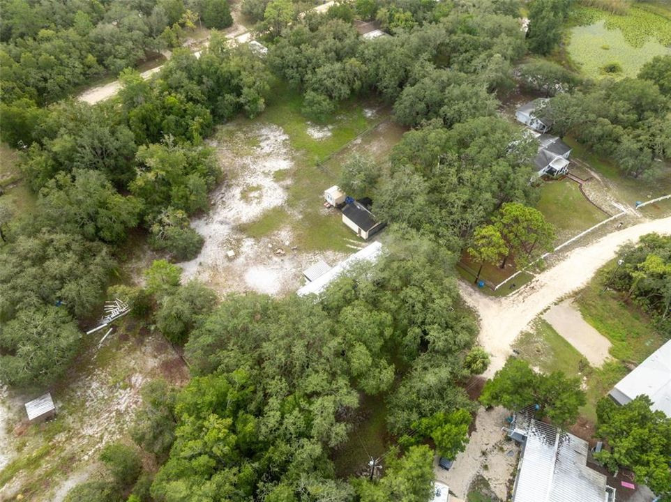 Active With Contract: $179,500 (3 beds, 2 baths, 924 Square Feet)