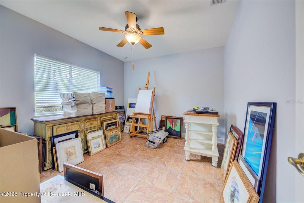 En Venta: $585,000 (4 camas, 3 baños, 2528 Pies cuadrados)