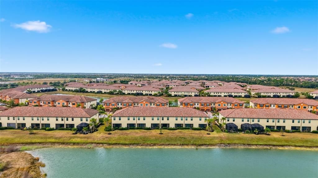 For Sale: $280,000 (3 beds, 2 baths, 1949 Square Feet)