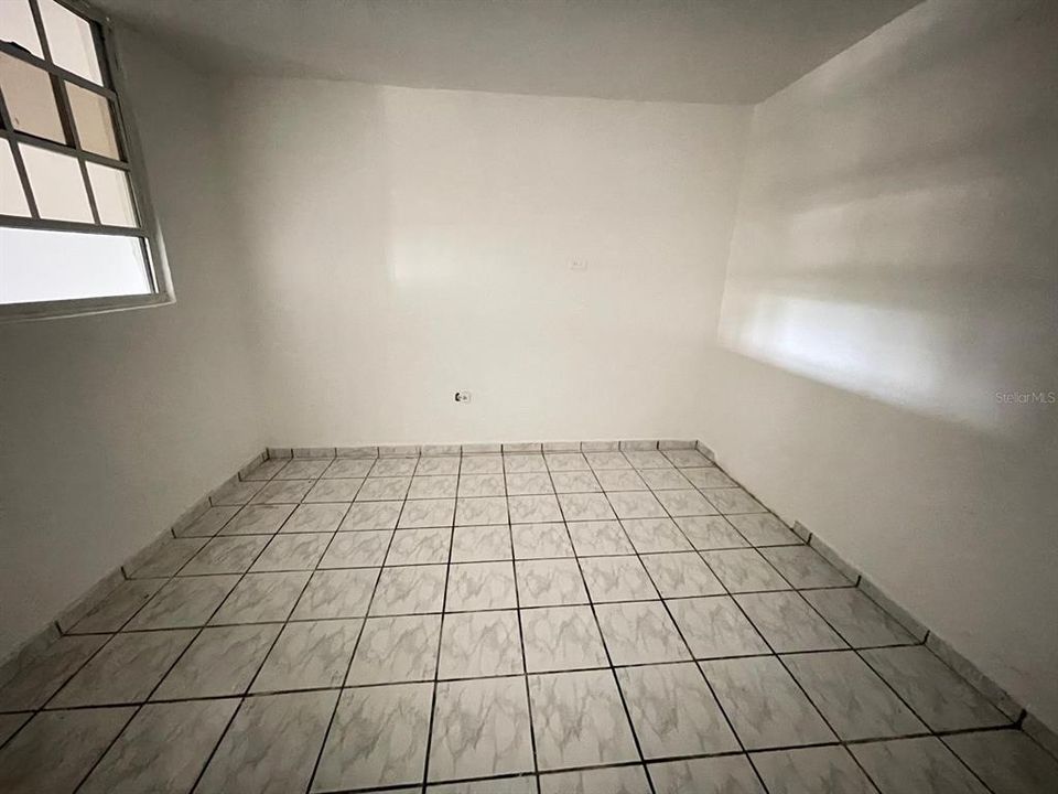 待售: $235,000 (0 贝兹, 0 浴室, 0 平方英尺)