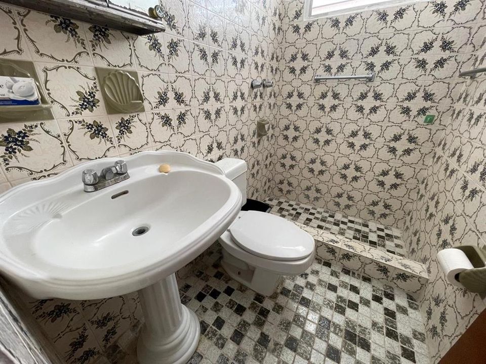 待售: $235,000 (0 贝兹, 0 浴室, 0 平方英尺)