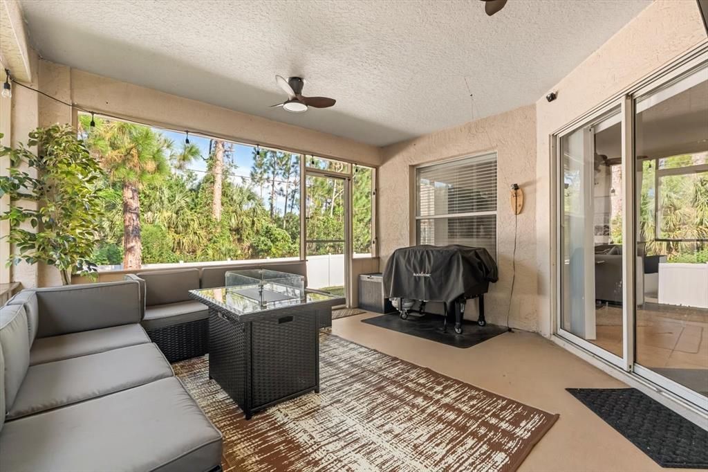 На продажу: $379,000 (4 спален, 2 ванн, 2124 Квадратных фут)