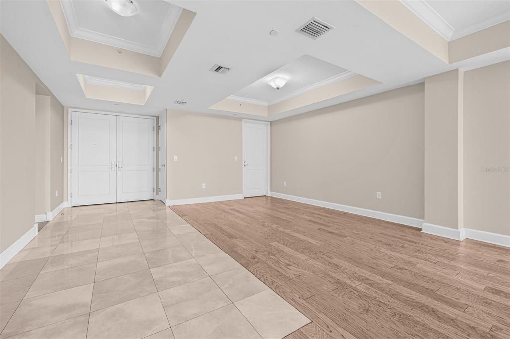 出租: $10,000 (3 贝兹, 3 浴室, 2634 平方英尺)