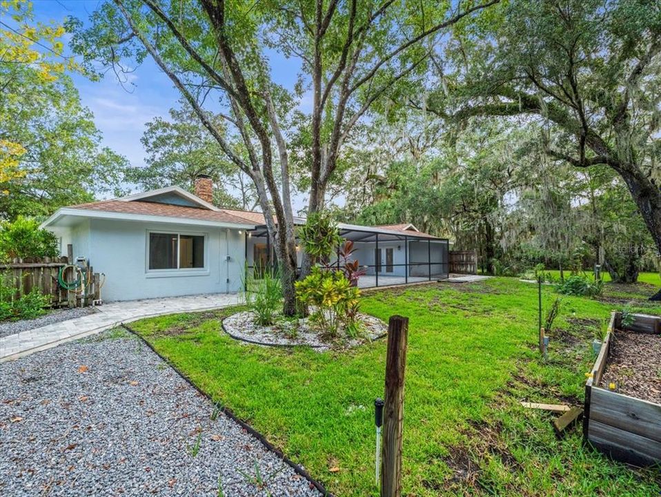 En Venta: $350,000 (3 camas, 2 baños, 2012 Pies cuadrados)