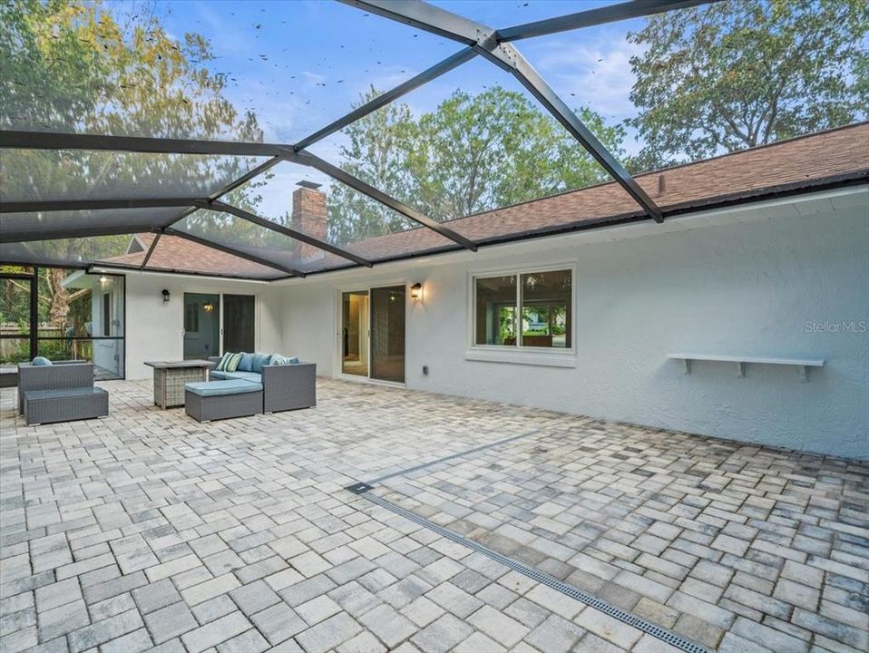 En Venta: $350,000 (3 camas, 2 baños, 2012 Pies cuadrados)